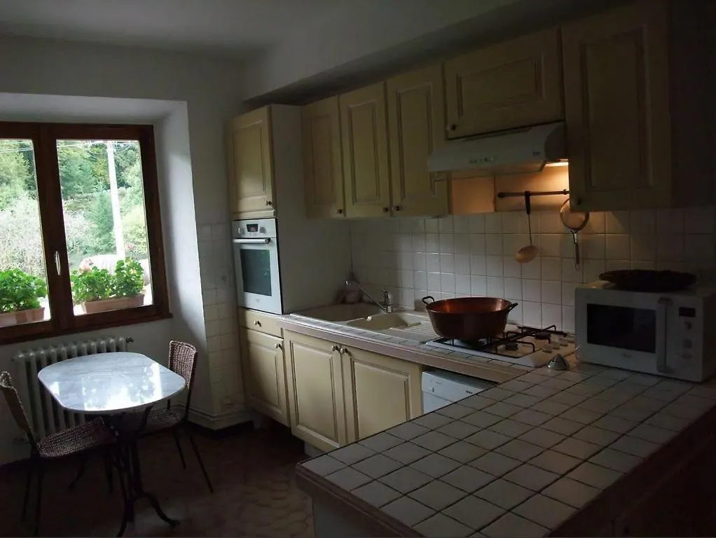 Le Domaine du Grand Cellier Gîtes Appartement en Savoie Tournon-sur-Rhône