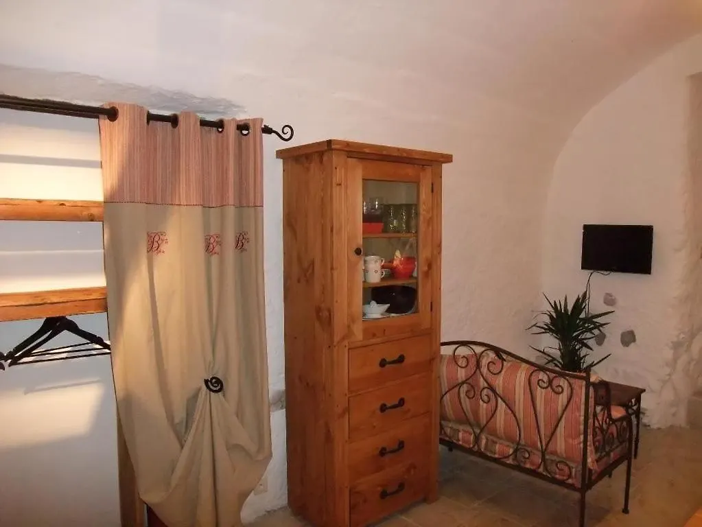 Le Domaine du Grand Cellier Gîtes Appartement en Savoie Tournon-sur-Rhône