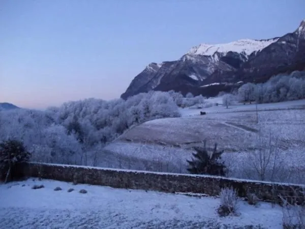 Le Domaine du Grand Cellier Gîtes Appartement en Savoie Tournon-sur-Rhône